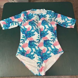 BNWOT one piece swimsuit tummy control and half sleeves for women size XL